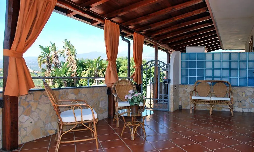 Appartamento Paradise Fondachello  Daire