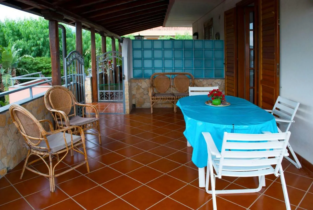 Appartamento Paradise Fondachello  İtalya